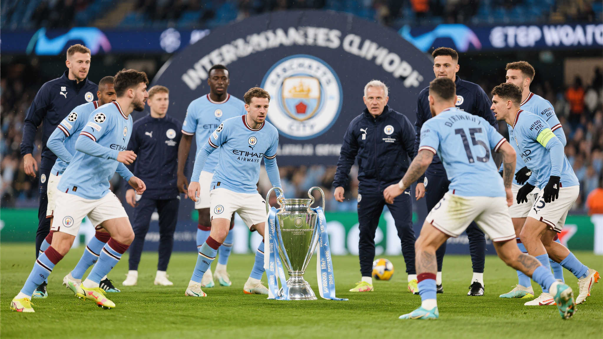 瓜迪奥拉:虽憾失上季目标,世俱杯夺冠仍难抚平 尽管如此,对于任何俱乐部来说,国际足坛具有特殊地位